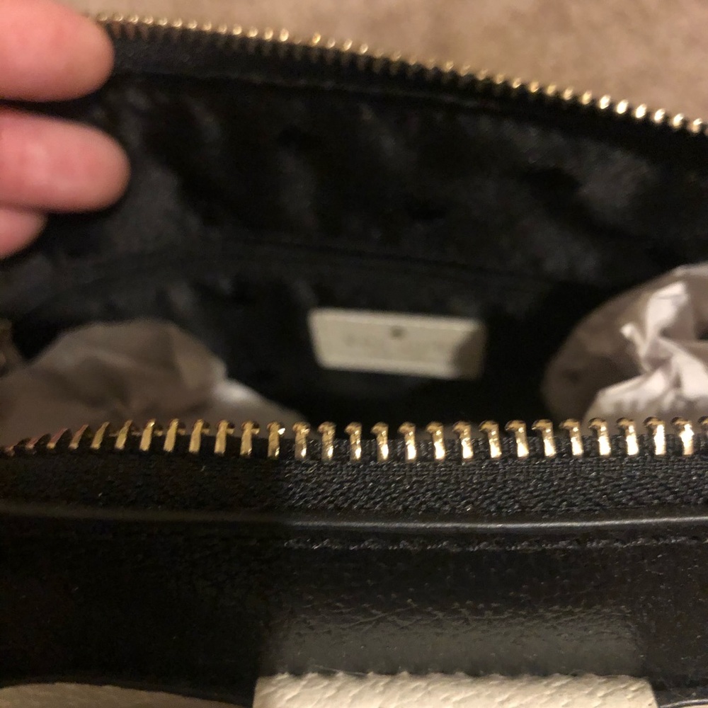 Kate Spade - Picture 2 of 4